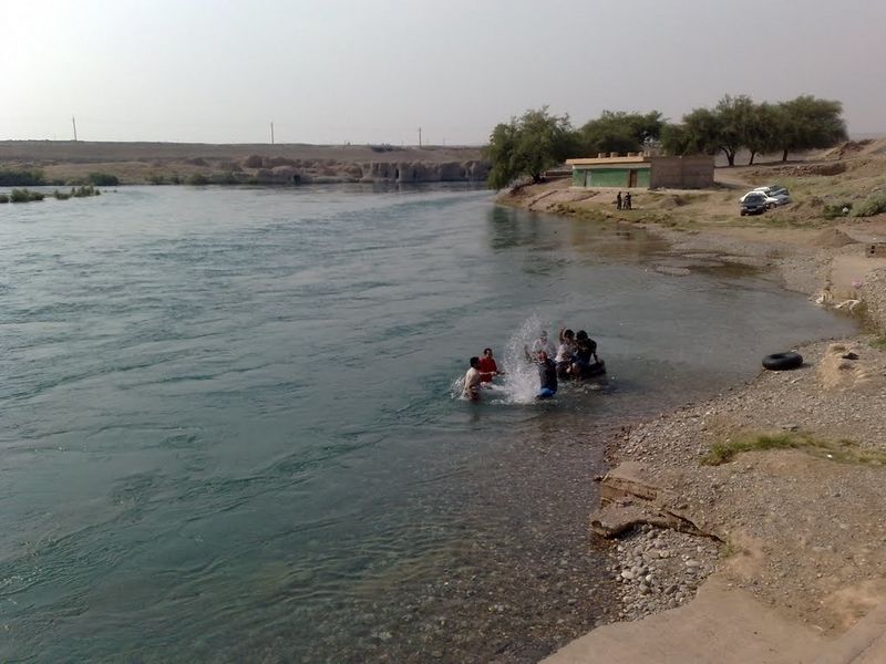 پرونده:تالخانی.jpg